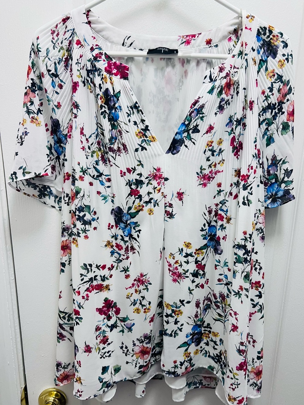 Tahari Floral Blouse